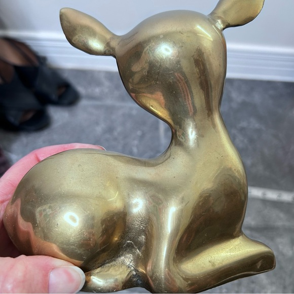 Vintage Brass Fawn Deer Sculpture 6.5"x6" Spring Home Decor Sitting Baby Deer - Picture 14 of 16